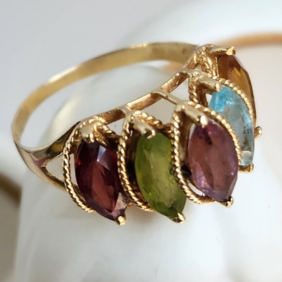 VTG "PJT 14K 585" 14k Yellow Gold Garnet Peridot Topaz & Amethyst Ring Sz 7 - Picture 3 of 10